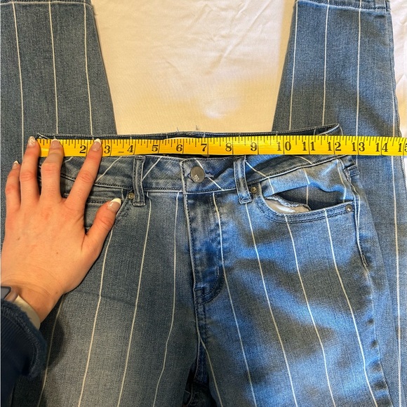 Tilly’s RSQ Pinstripe Non-Distressed Ibiza Skinny Jeans - Picture 6 of 11